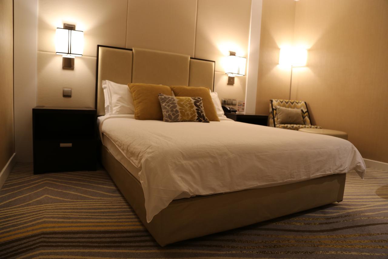Ambassador Transit Hotel - Terminal 2 Singapore Exteriör bild